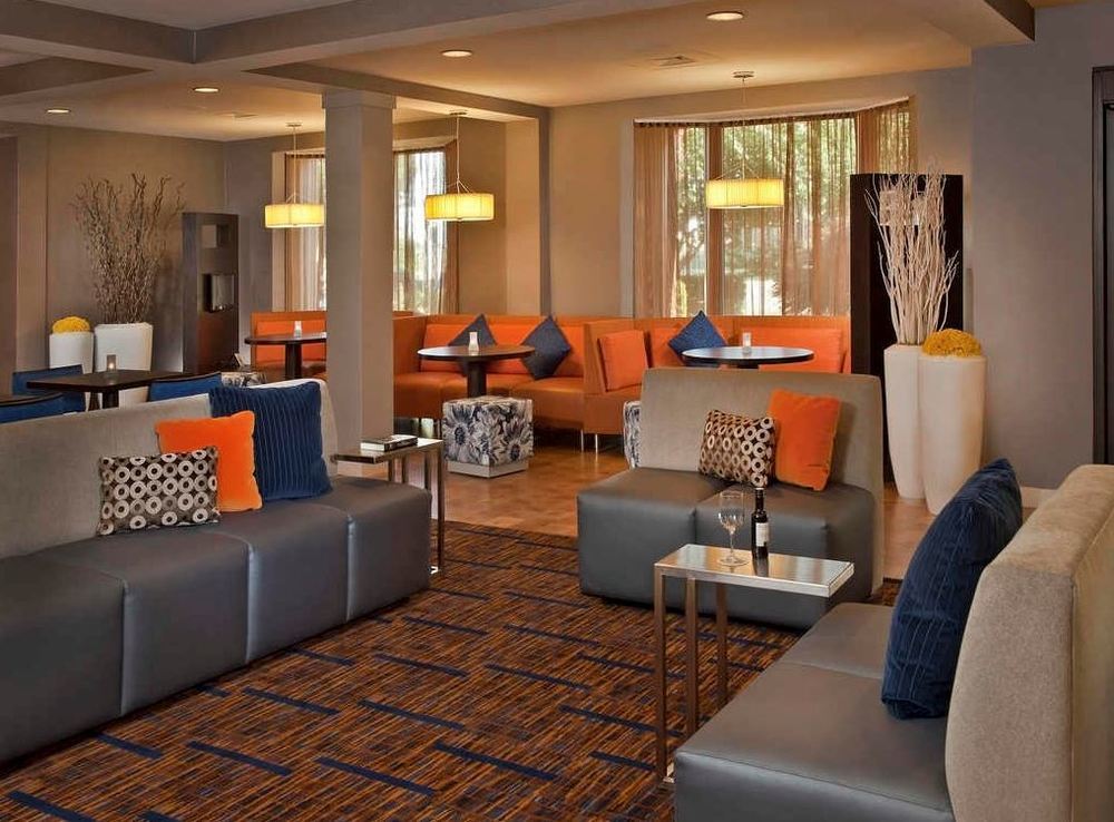 Courtyard By Marriott Miami Aventura Mall Restoran gambar